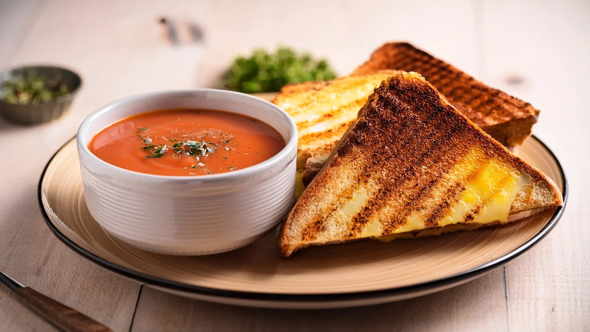 grilled cheese tomato soup, zero maida whole wheat bread
