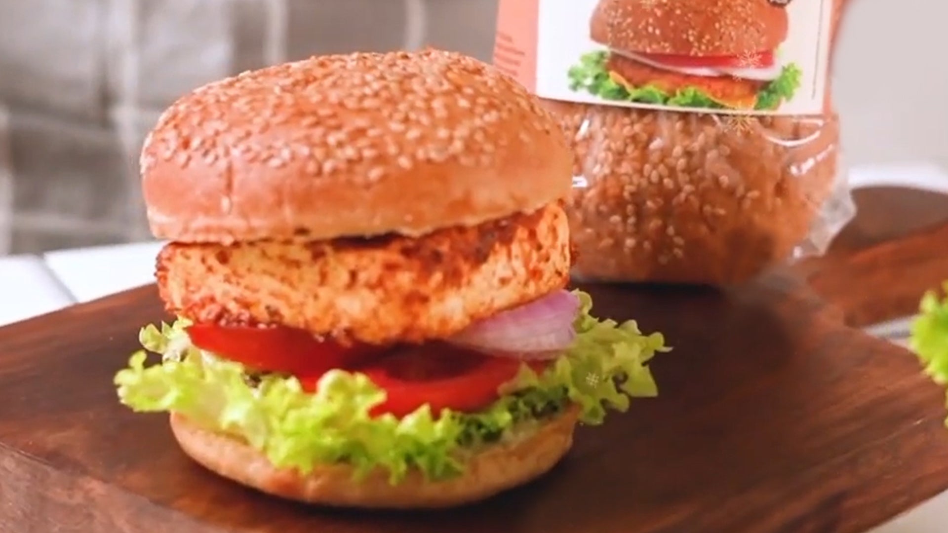 grilled tandoori paneer burger, zero maida burger buns